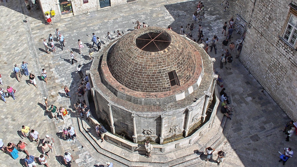 Fontána Dubrovník z roku 1438