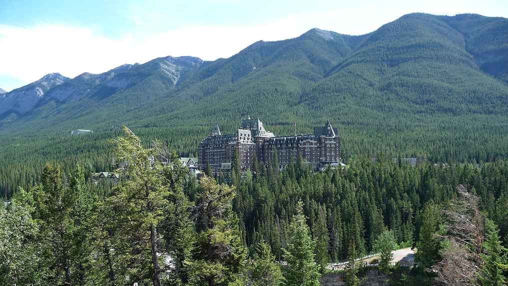 Hotel Springs v NP Banff